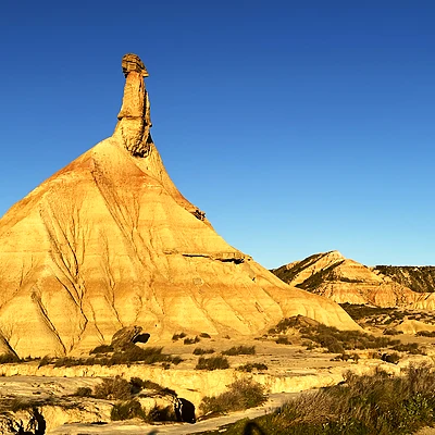 Castildetierra, la formación de arcilla más icónica de las Bardenas Reales