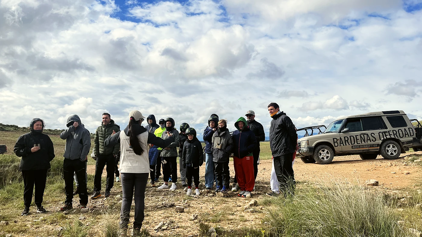 Ruta en 4x4 por las Bardenas Reales con guía local